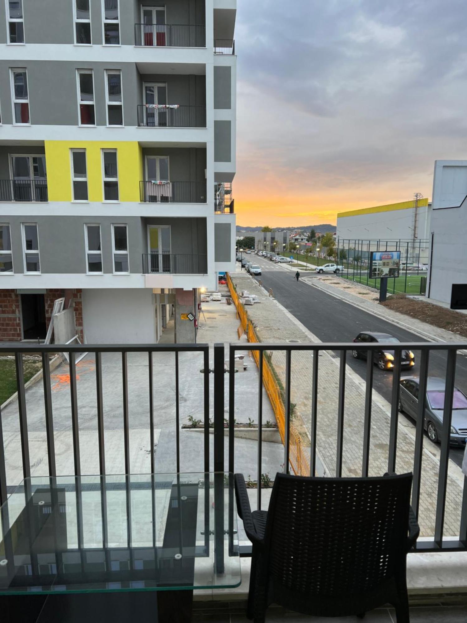 Bratti'S Apartment Near Tirana Center And Mother Teresa Airport Dış mekan fotoğraf