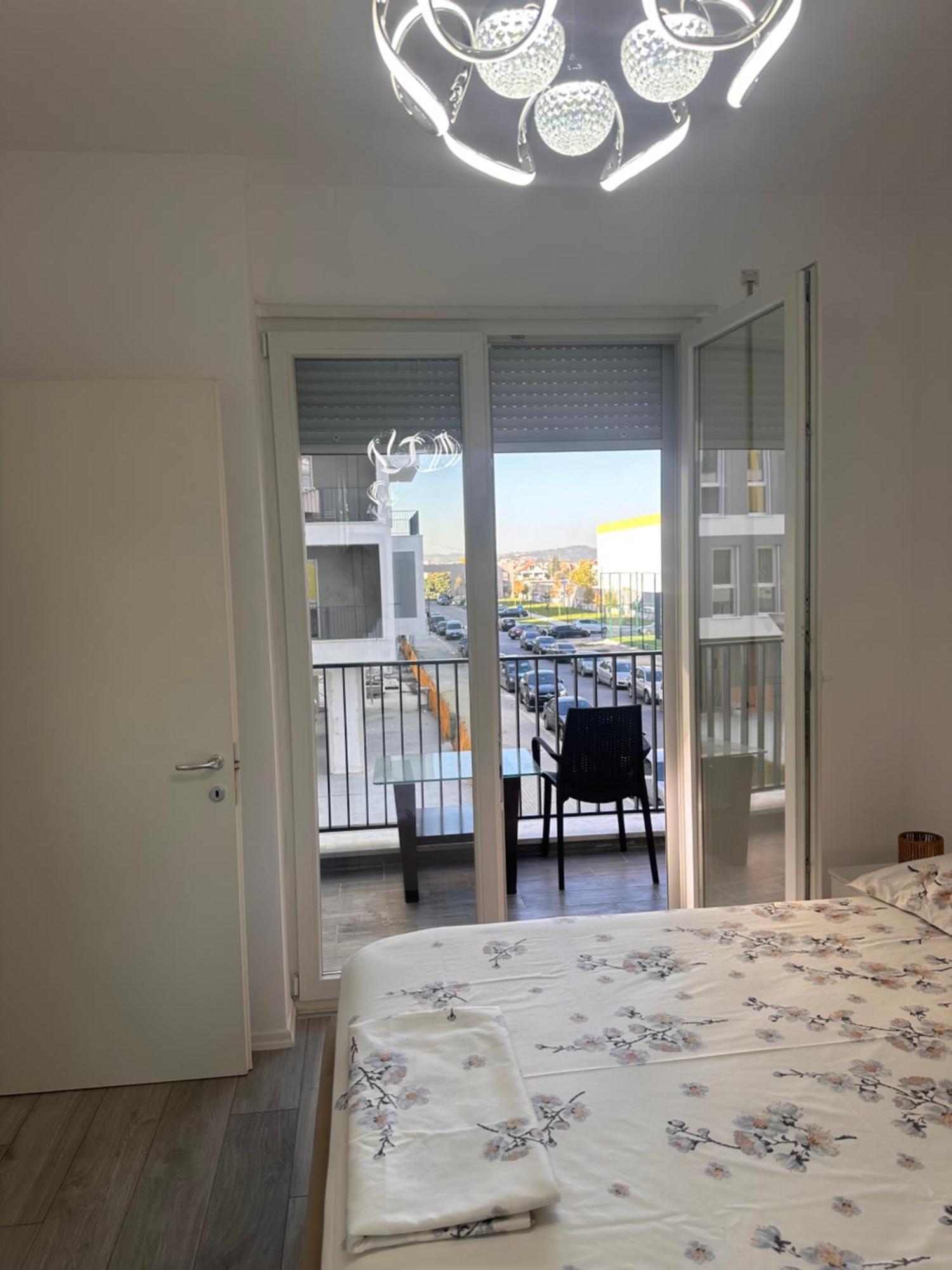 Bratti'S Apartment Near Tirana Center And Mother Teresa Airport Dış mekan fotoğraf